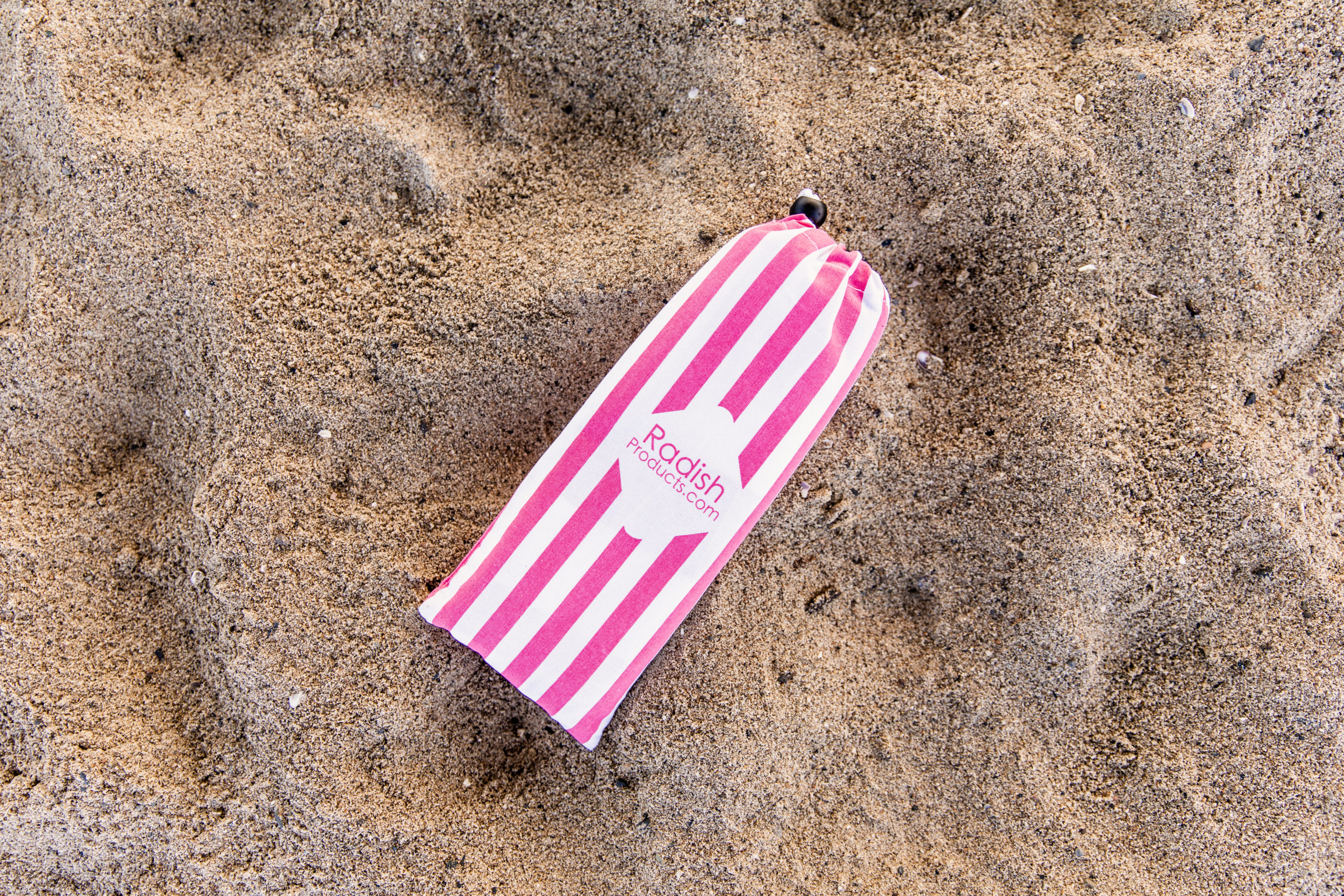 Perfect Beach Towel - Pink - Image 9